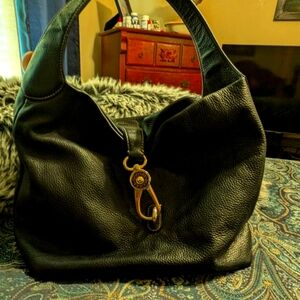 Leather Women's Bag Dooney- BOURK Black Leather Bag.